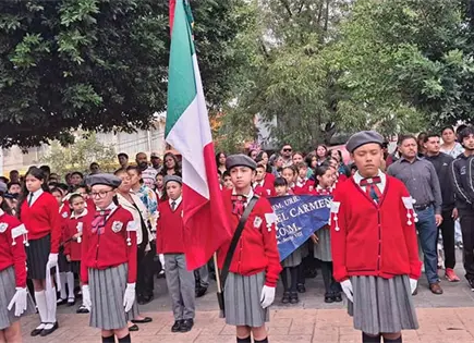 Conmemoran aniversario de la Independencia de México Conmemoran aniversario de la Independencia de México