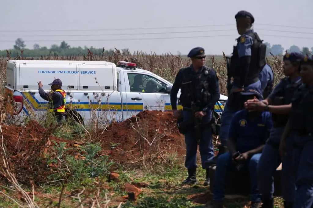 Hallan cuerpo de mujer asesinada en Ekurhuleni, Sudáfrica