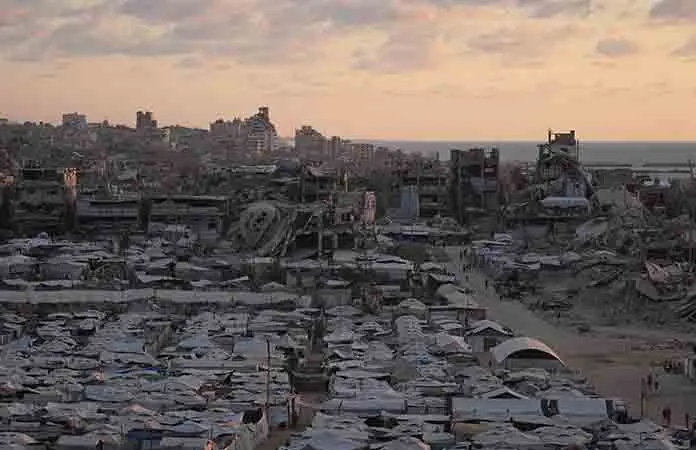 Más de 74 mil víctimas deja la guerra en Gaza