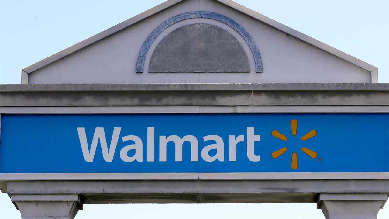 Walmart implementa etiquetas digitales para fijar precios en EE.UU.