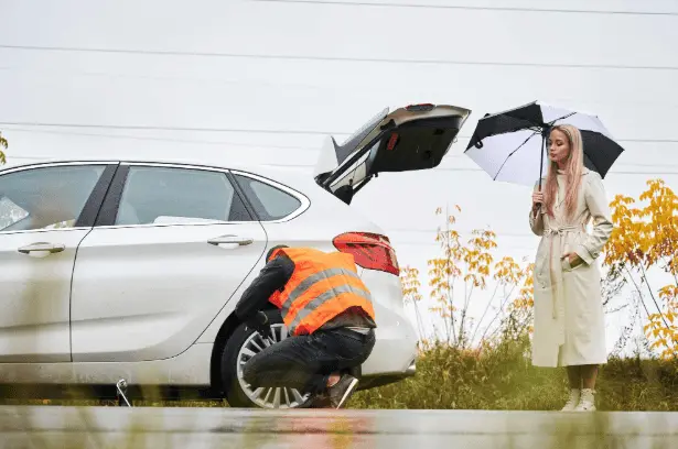Autos inundados, qu&eacute; revisar antes de comprar un auto en subasta