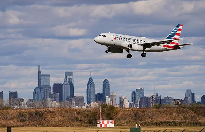 Los pasajes de avión podrían seguir elevados