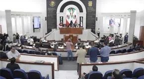 Aprueban en SLP reforma de nacionalidad única en gobiernos