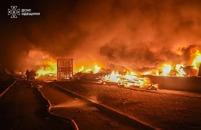 Atacan puertos en Kiev y Odesa