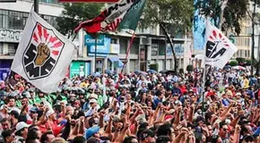 Bloquea SME hotel en Reforma por presencia de Felipe Calderón