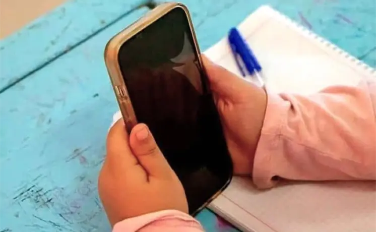 ¿Cómo aplicará la restricción de celulares en escuelas de SLP? ¿Cómo aplicará la restricción de celulares en escuelas de SLP?