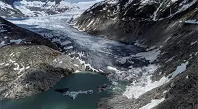 Glaciares suizos perdieron 5.5% de hielo en 2026 Glaciares suizos perdieron 5.5% de hielo en 2026