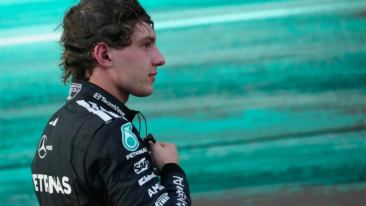 Kimi Antonelli enfrenta pista desconocida y lluvia en Bahréin 2026