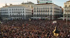 Los acampados regresan a la Puerta del Sol Los acampados regresan a la Puerta del Sol