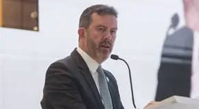 Nadie es menos mexicano por haber nacido en otro país: Rubin