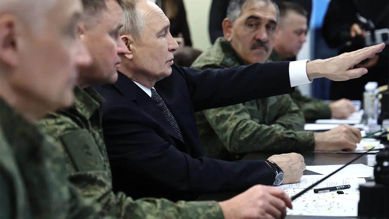 Putin en ejercicios militares Centro-2026 con tropas internacionales