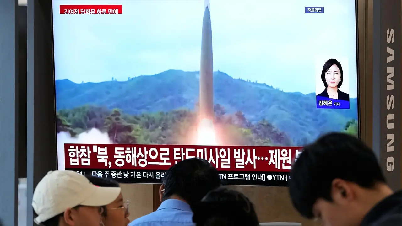 Corea del Norte lanza misil balístico maniobrable en prueba estratégica