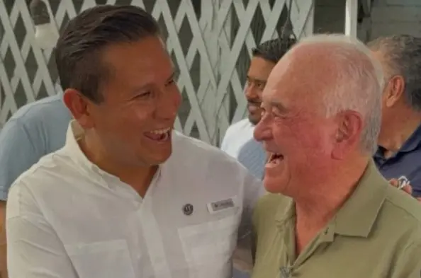 Ernesto Ruffo recibe visitas en prisión domiciliaria en Ensenada