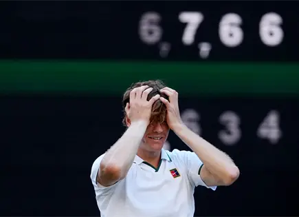 Jannik Sinner se retira del Masters de Shanghái por lesión en rodilla Jannik Sinner se retira del Masters de Shanghái por lesión en rodilla
