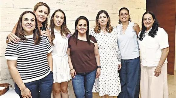 Paola, prometida de Eduardo Zepeda Rodríguez Paola, prometida de Eduardo Zepeda Rodríguez