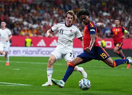 Superó España a la República Checa 3-1 Superó España a la República Checa 3-1