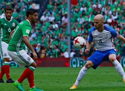 Tri y Estados Unidos disputan clásico de Concacaf en estadio State Farm Tri y Estados Unidos disputan clásico de Concacaf en estadio State Farm