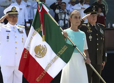Claudia Sheinbaum conmemora 205 a&ntilde;os de la Armada en Veracruz