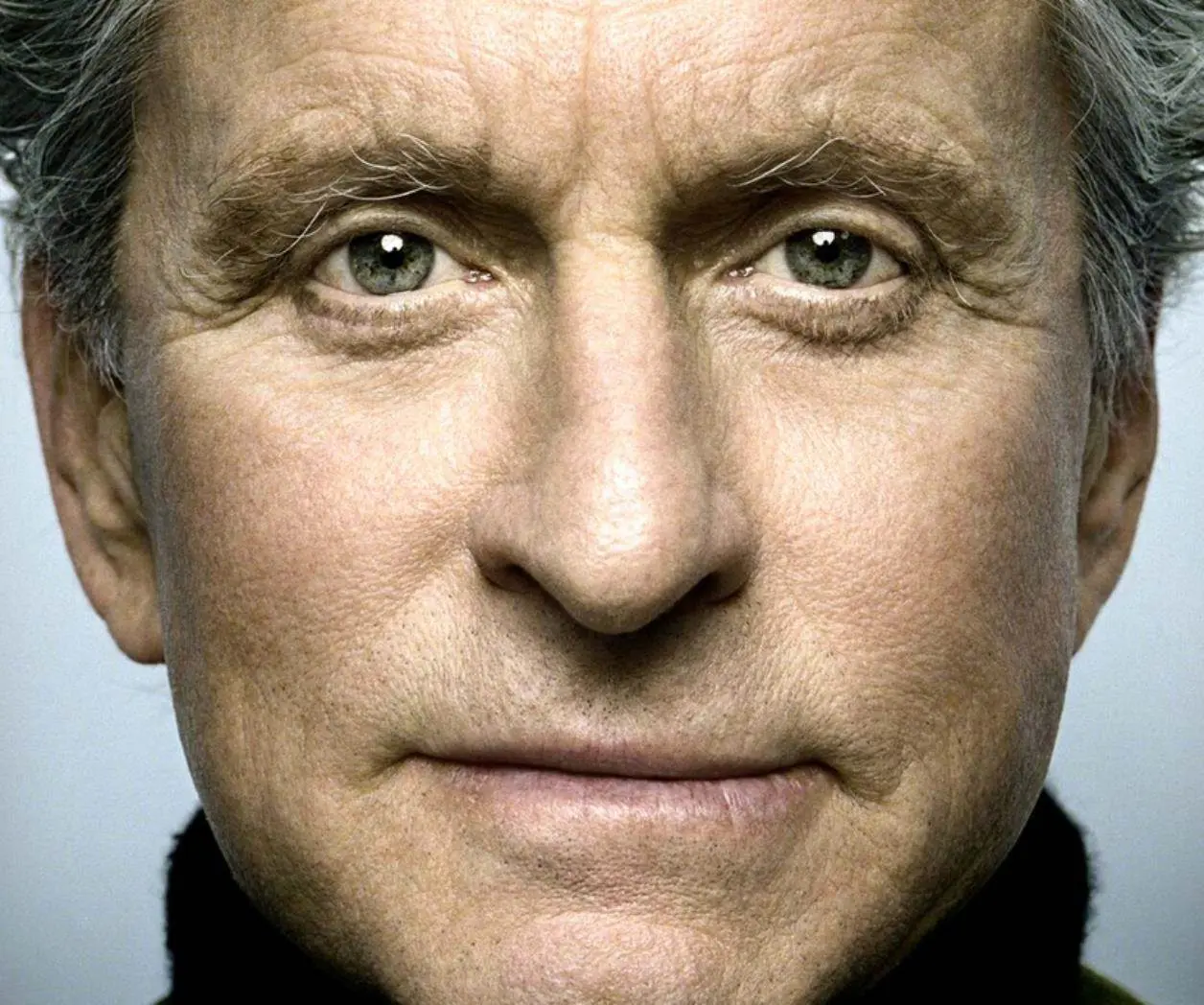 Michael Douglas reflexiona sobre su cáncer y legado familiar