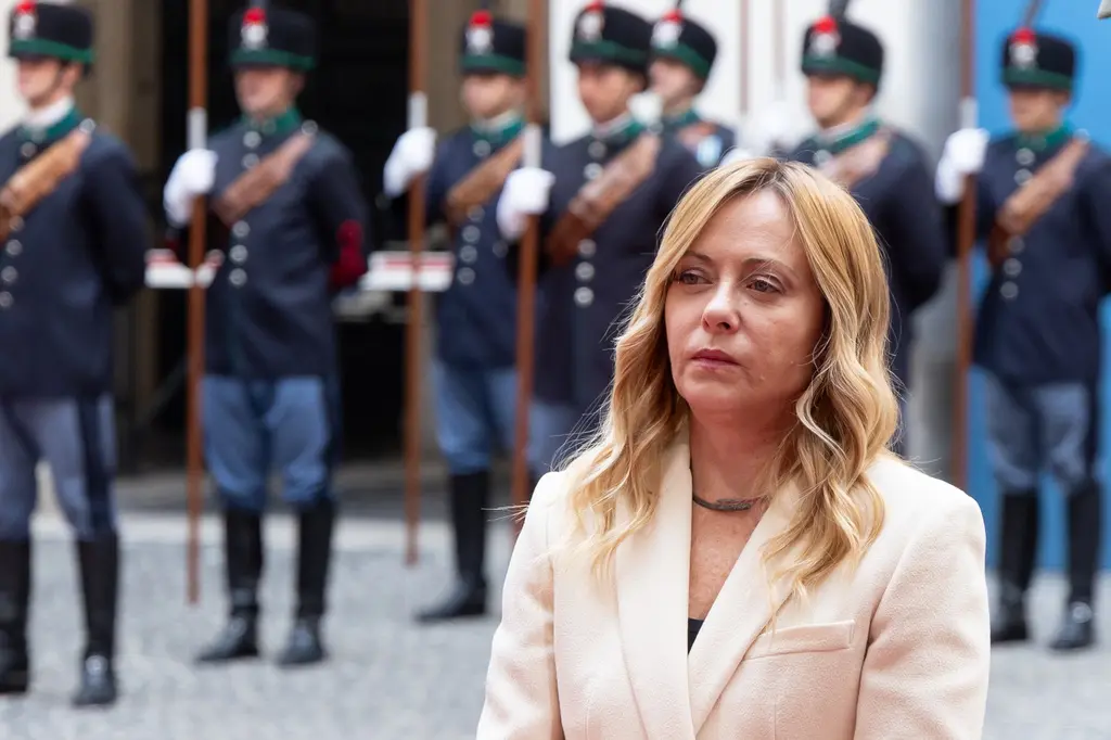 Meloni registra su voz para protegerse de deepfakes en Italia