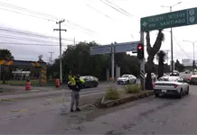 Cierre del R&iacute;o Santiago complica tr&aacute;nsito al poniente y norte