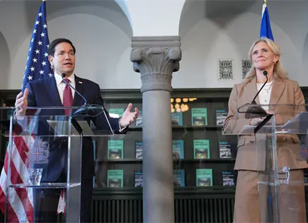 Marco Rubio calma temores en Islandia tras mensajes de Trump