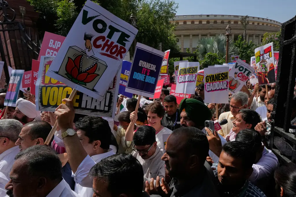Oposición india exige renuncia del jefe electoral en Nueva Delhi