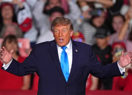 Trump aclara comentarios sobre guerra con Ir&aacute;n en mitin