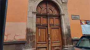 Preparan "cochinito" para reparación del Templo del Espíritu Santo