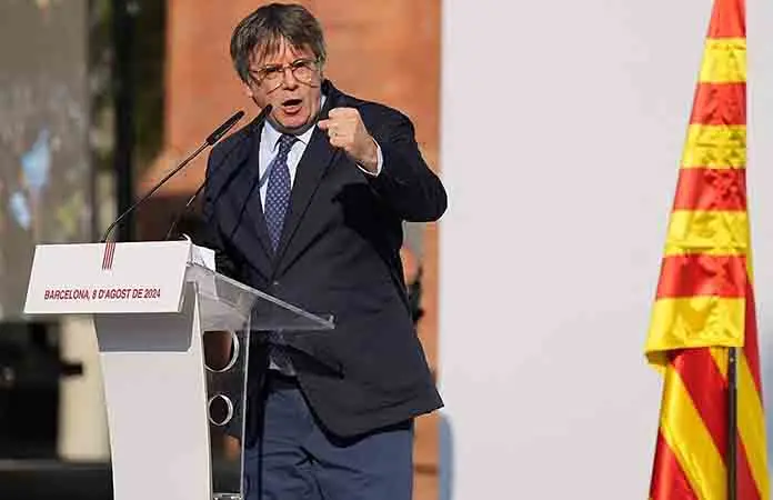 España levanta orden de arresto vs. Puigdemont