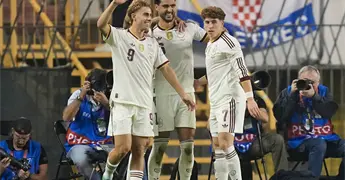 Espa&ntilde;a remonta y vence 2-1 a Croacia en Split con doblete de Merino