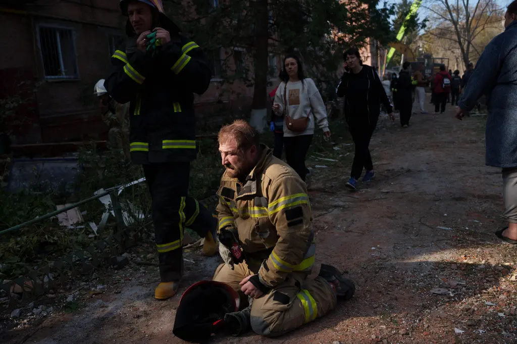 Ataque ruso a autobús en Kramatorsk deja 30 muertos: autoridades