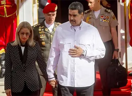 Aumenta EU cargos a Nicol&aacute;s Maduro