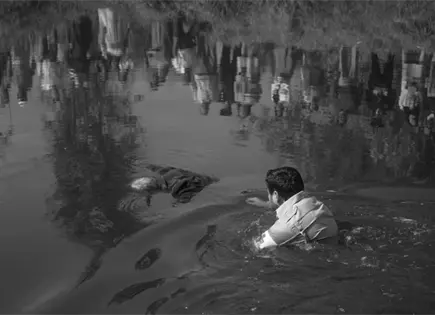 Ciudad de muertos, la película sobre Enrique Metinides Ciudad de muertos, la película sobre Enrique Metinides