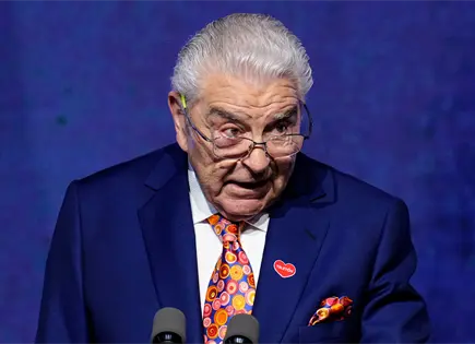 Don Francisco estrena programa Gigantes con entrevistas y concursos