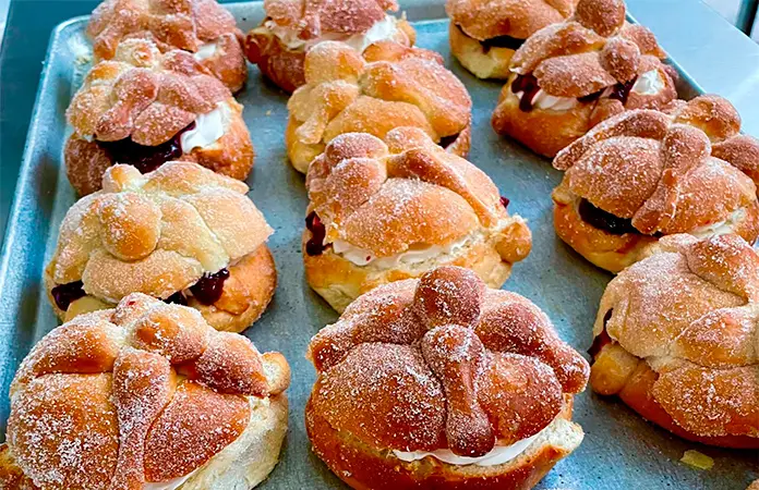 Panaderos ya ofertan el pan de muerto