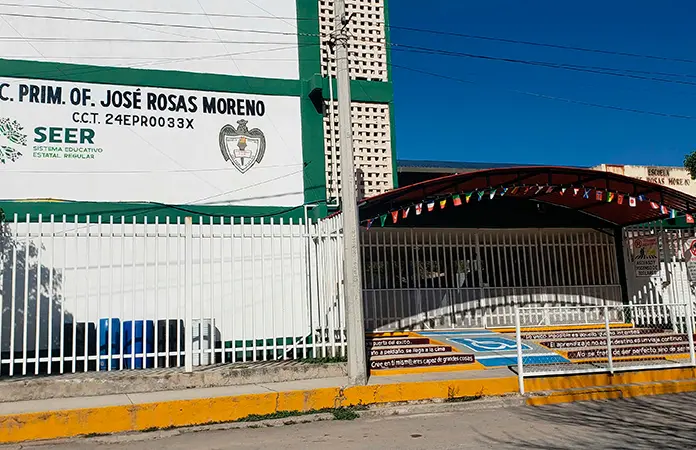 Paterfamilias levantan bloqueo de escuela