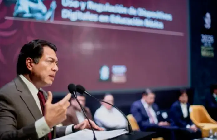 SEP exige a plataformas eliminar contenido violento en redes sociales