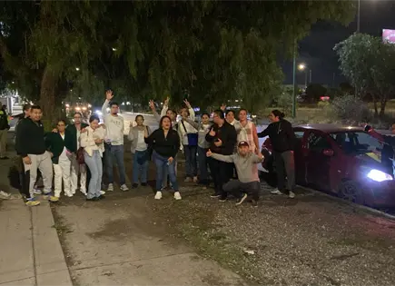 Trabajadores sindicalizados del IMSS exigen aumento y destituciones en SLP