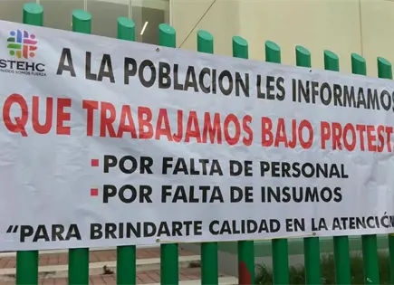 Trabajan bajo protesta en el Hospital Central Trabajan bajo protesta en el Hospital Central
