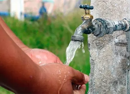 Analizan ajuste a tarifas del agua para 2027 Analizan ajuste a tarifas del agua para 2027