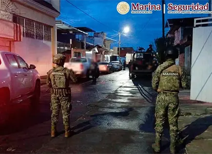 Detienen a 10 por robo de transporte de carga