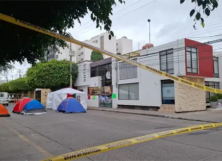 Se mantiene bloqueo en Cuauht&eacute;moc y Terrazas