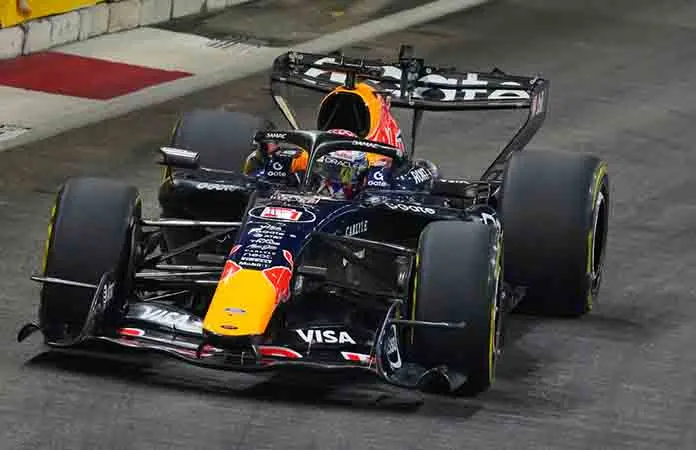 Verstappen logra pole para el sprint