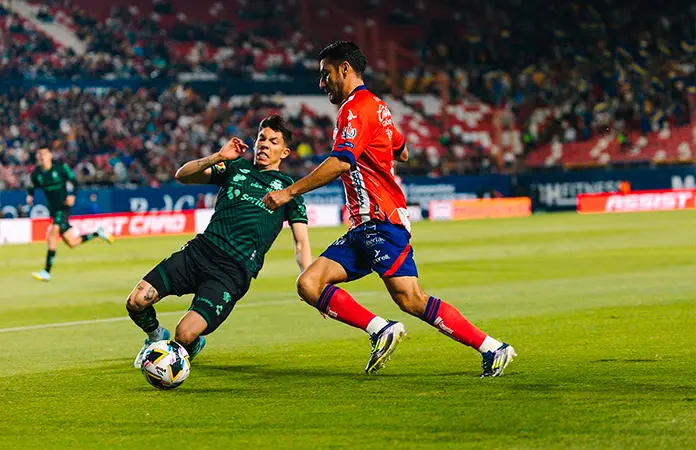 Atl. de San Luis recibe a un motivado Santos
