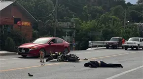 Bloquean carretera en Tamazunchale; exigen topes