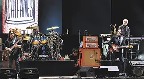 Caifanes trae sus canciones al público potosino
