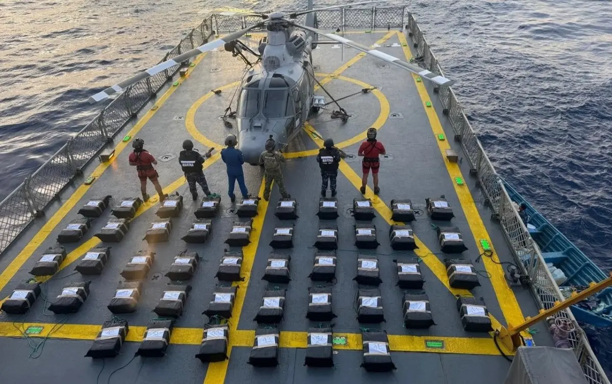 Video | Asegura Marina 1.2 toneladas de cocaína en Huatulco