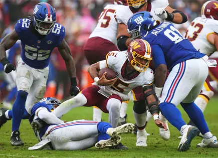 Commanders empatan con Giants en pr&oacute;rroga tras jugada final