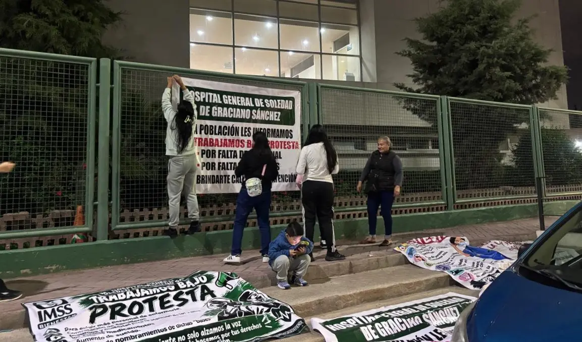 Laboran bajo protesta en el Hospital General de Soledad